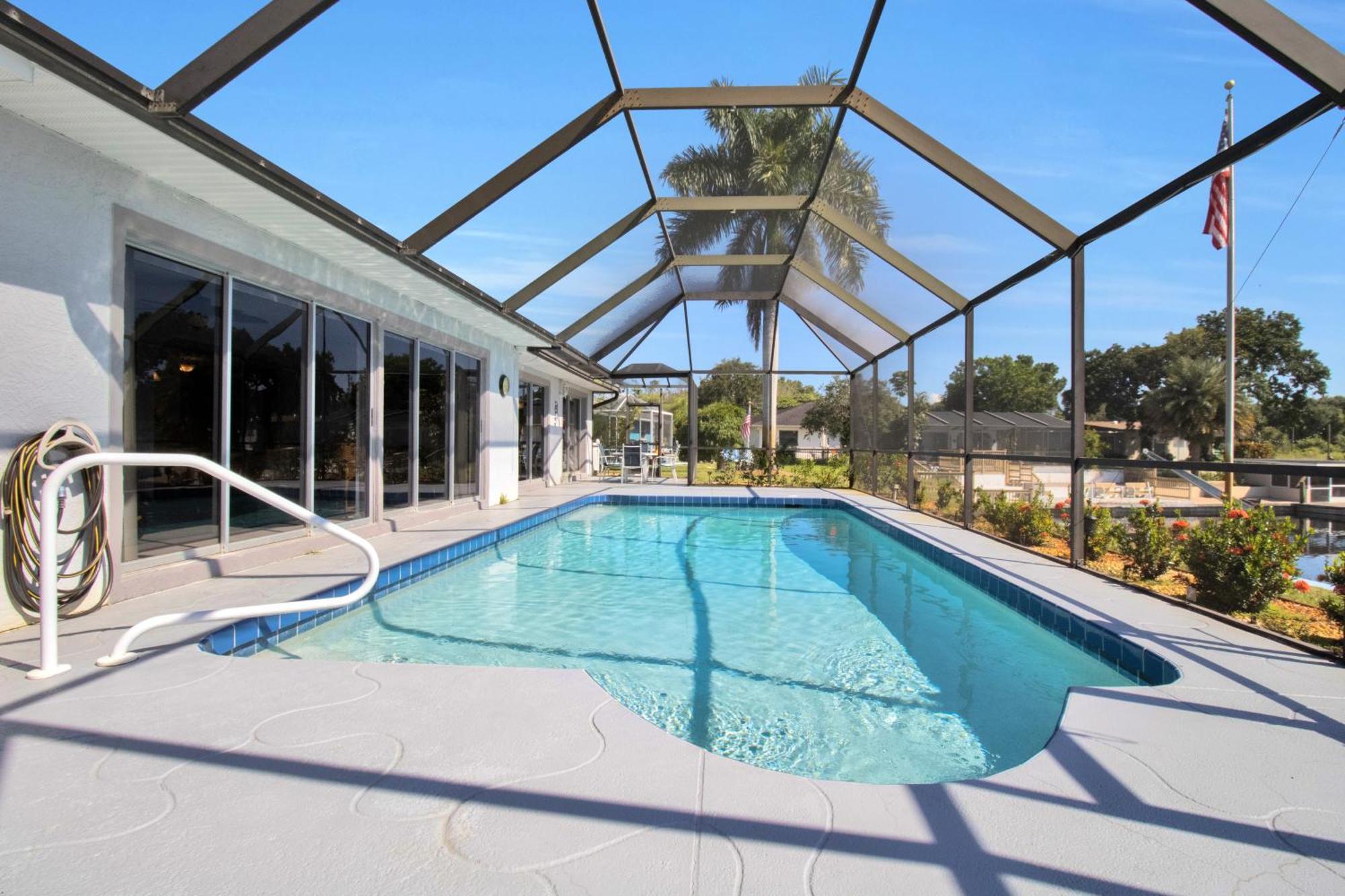 Pet Friendly Canal Front 3-Bedroom Grand Villa With Pool, Linai And Dock Port Charlotte Exterior foto